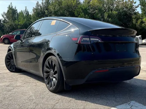 More photos of 2022 Tesla Model Y Performance at Nissan of LaGrange, GA