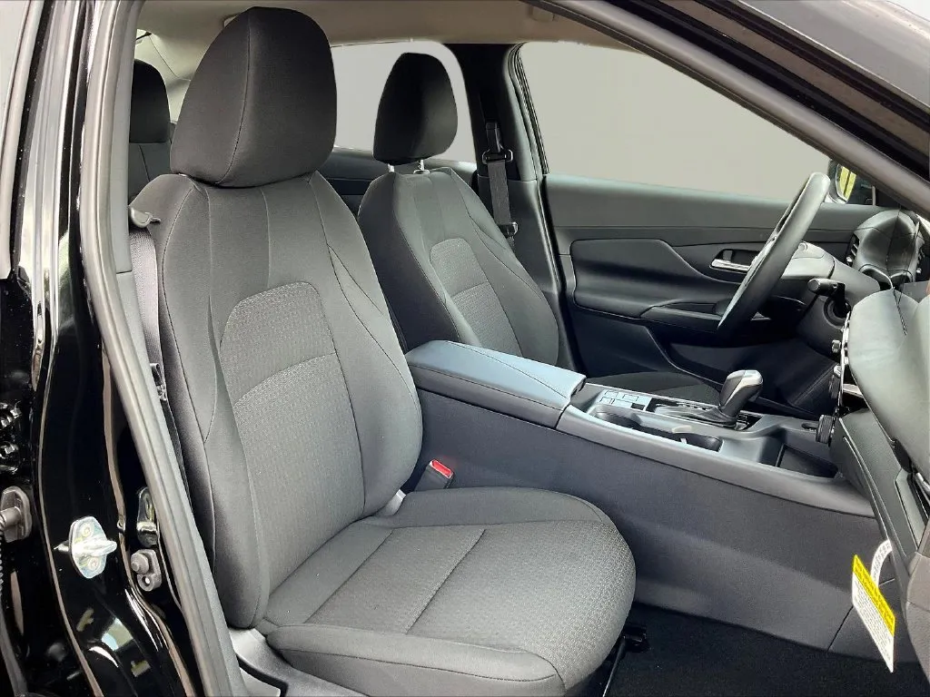 2027 Nissan Sentra S - Photo 10