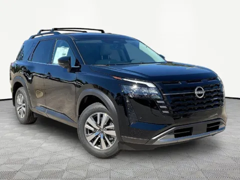 Photos of 2026 Nissan Pathfinder SL for sale in LaGrange, GA at Nissan of LaGrange