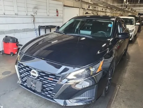 Black 2024 Nissan Altima 2.5 SR for sale in LaGrange, GA