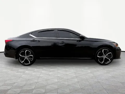 More photos of 2024 Nissan Altima 2.5 SR at Nissan of LaGrange, GA