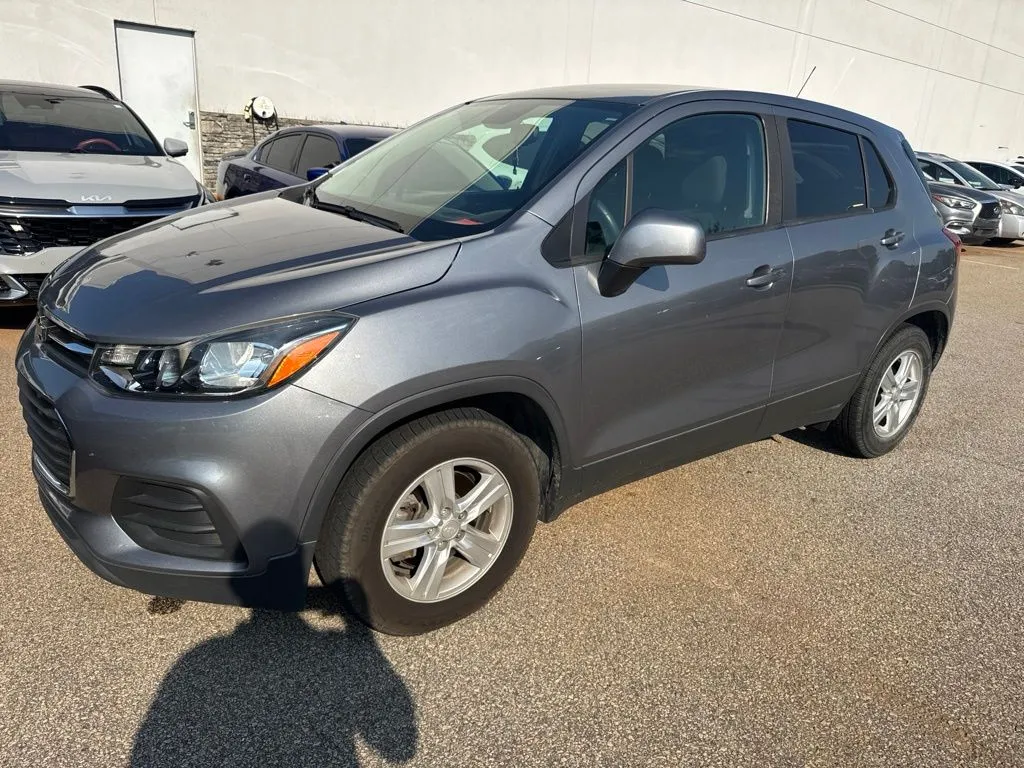 Gray 2020 Chevrolet Trax LS for sale in LaGrange, GA