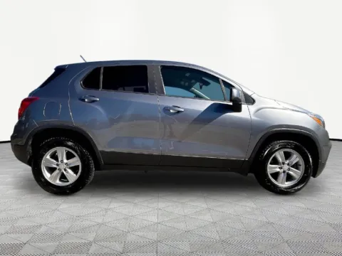 More photos of 2020 Chevrolet Trax LS at Nissan of LaGrange, GA