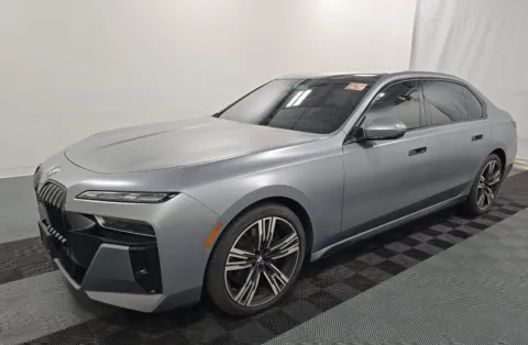 Gray 2023 BMW 7 Series 760i xDrive for sale in LaGrange, GA