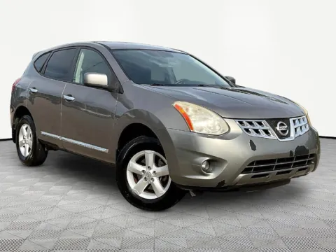 More photos of 2013 Nissan Rogue S at Nissan of LaGrange, GA