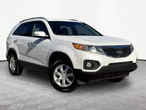 More photos of 2011 Kia Sorento LX at Nissan of LaGrange, GA