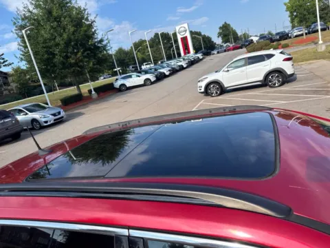 More photos of 2019 Jeep Compass Latitude at Nissan of LaGrange, GA