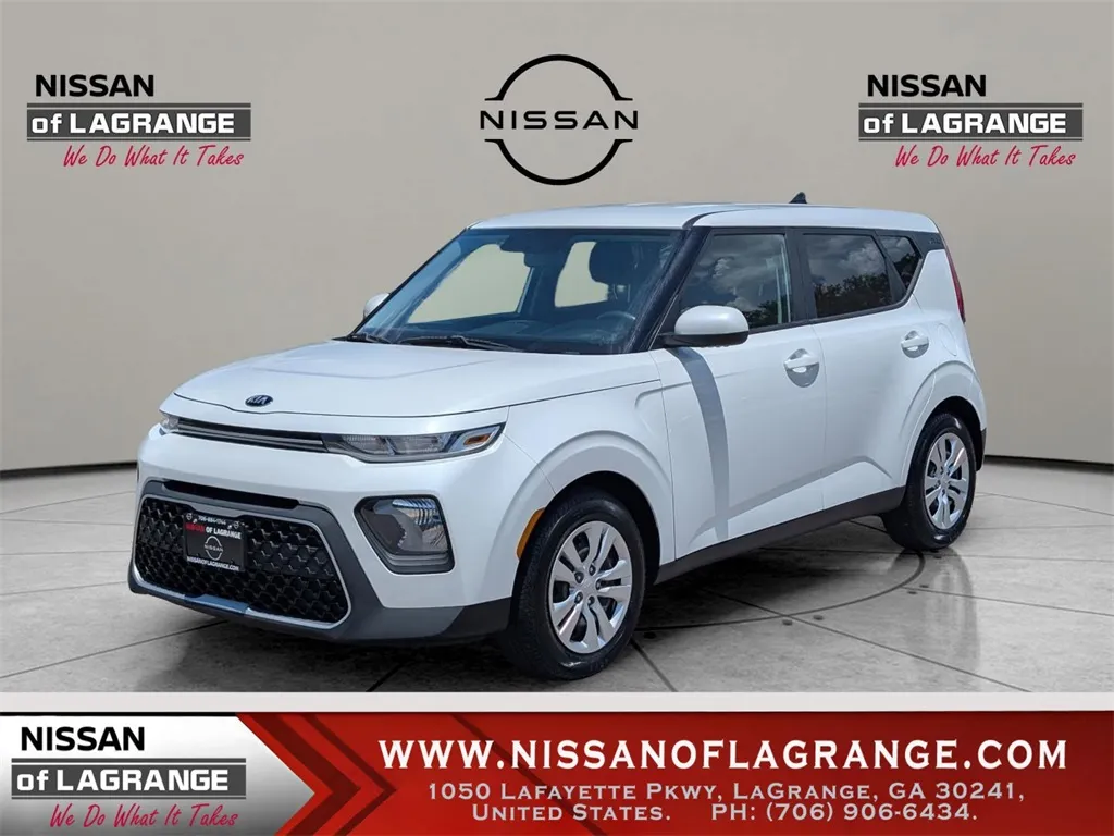 White 2020 Kia Soul LX for sale in LaGrange, GA