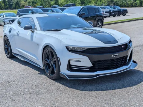 Another view of 2019 Chevrolet Camaro SS for sale in LaGrange, GA at Nissan of LaGrange
