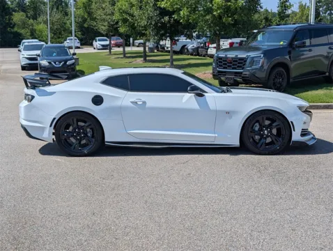 More photos of 2019 Chevrolet Camaro SS at Nissan of LaGrange, GA