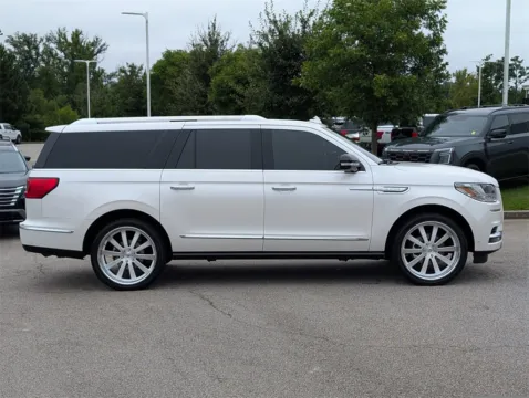 More photos of 2019 Lincoln Navigator L Reserve at Nissan of LaGrange, GA