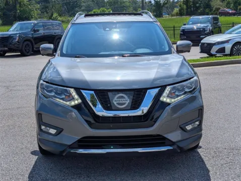 Photos of 2017 Nissan Rogue SL for sale in LaGrange, GA at Nissan of LaGrange
