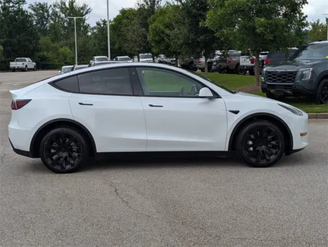More photos of 2021 Tesla Model Y Long Range at Nissan of LaGrange, GA