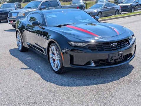 Another view of 2021 Chevrolet Camaro 3LT for sale in LaGrange, GA at Nissan of LaGrange