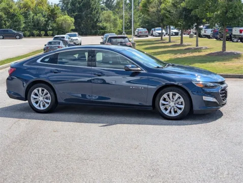 More photos of 2022 Chevrolet Malibu LT at Nissan of LaGrange, GA