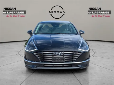 Photos of 2023 Hyundai Sonata SE for sale in LaGrange, GA at Nissan of LaGrange
