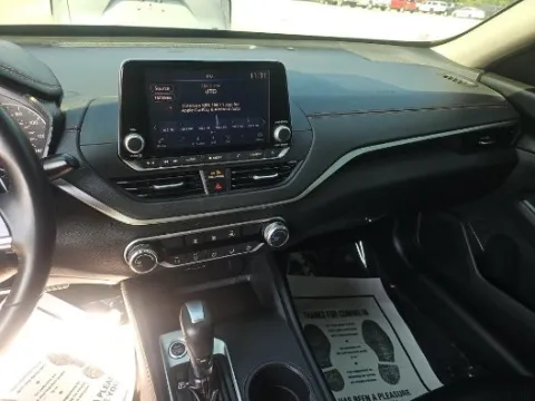 More photos of 2021 Nissan Altima 2.5 SR at Nissan of LaGrange, GA