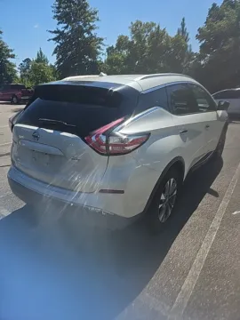 More photos of 2016 Nissan Murano SL at Nissan of LaGrange, GA
