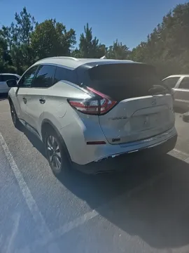More photos of 2016 Nissan Murano SL at Nissan of LaGrange, GA