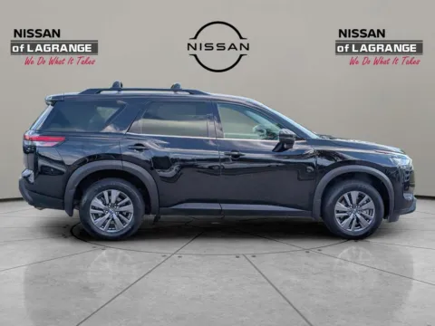 More photos of 2022 Nissan Pathfinder SV at Nissan of LaGrange, GA