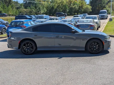 More photos of 2019 Dodge Charger R/T at Nissan of LaGrange, GA