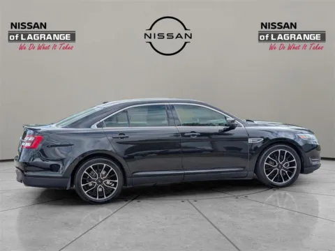 More photos of 2017 Ford Taurus SEL at Nissan of LaGrange, GA