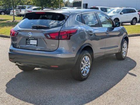 More photos of 2018 Nissan Rogue Sport S at Nissan of LaGrange, GA