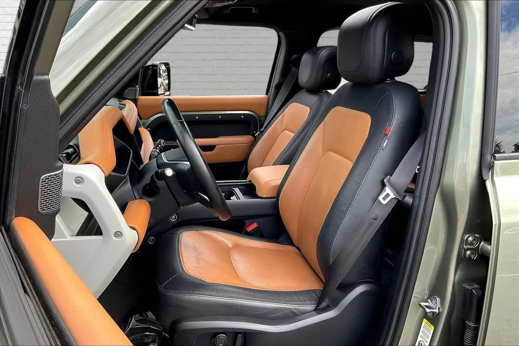 2023 Land Rover Defender X-Dynamic SE - Photo 20