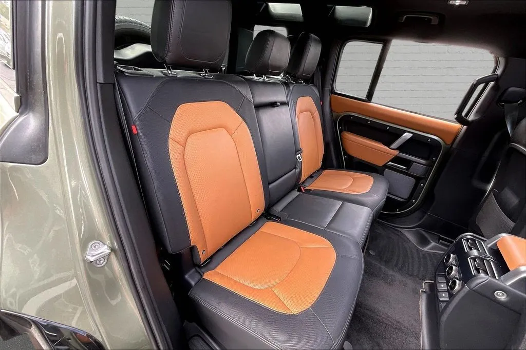 2023 Land Rover Defender X-Dynamic SE - Photo 24