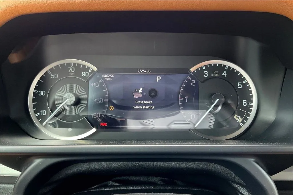 2023 Land Rover Defender X-Dynamic SE - Photo 13