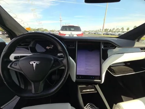 More photos of 2020 Tesla Model X Long Range at Gravity Motor Cars, GA