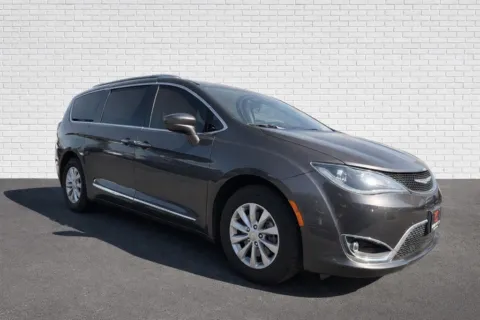 Another view of 2018 Chrysler Pacifica Touring L for sale in Marietta, GA at Gravity Motor Cars