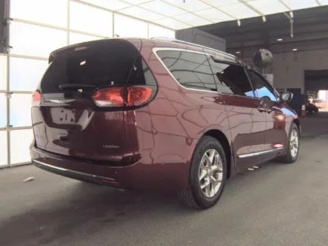 Photos of 2017 Chrysler Pacifica Limited for sale in Marietta, GA at Gravity Motor Cars