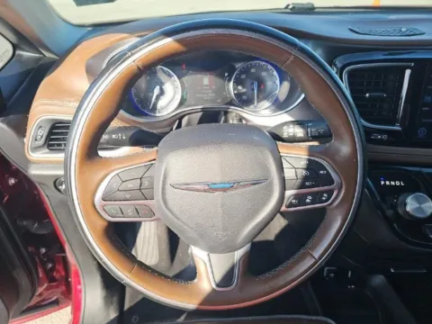 More photos of 2017 Chrysler Pacifica Limited at Gravity Motor Cars, GA