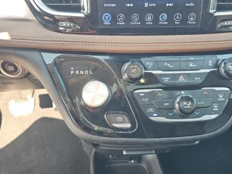 More photos of 2017 Chrysler Pacifica Limited at Gravity Motor Cars, GA