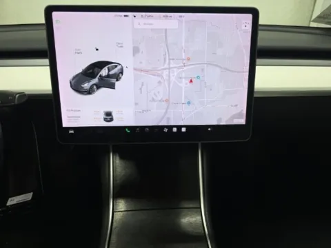 More photos of 2018 Tesla Model 3 Long Range at Gravity Motor Cars, GA