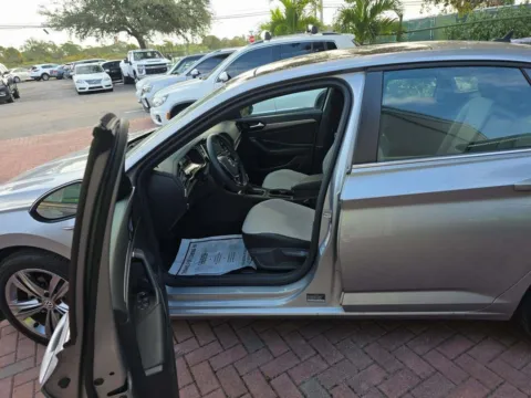 More photos of 2021 Volkswagen Jetta R-Line at Gravity Motor Cars, GA