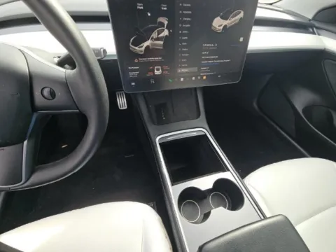 More photos of 2022 Tesla Model 3 Performance at Gravity Motor Cars, GA