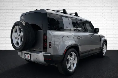More photos of 2020 Land Rover Defender 110 SE at Gravity Motor Cars, GA