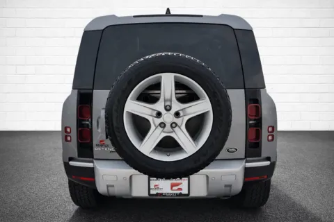 More photos of 2020 Land Rover Defender 110 SE at Gravity Motor Cars, GA