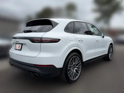 More photos of 2023 Porsche Cayenne Platinum Edition at Gravity Motor Cars, GA
