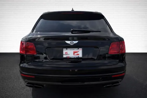 More photos of 2019 Bentley Bentayga V8 at Gravity Motor Cars, GA