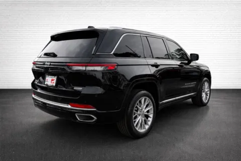 More photos of 2022 Jeep Grand Cherokee Summit at Gravity Motor Cars, GA