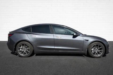 More photos of 2020 Tesla Model 3 Standard Range Plus at Gravity Motor Cars, GA