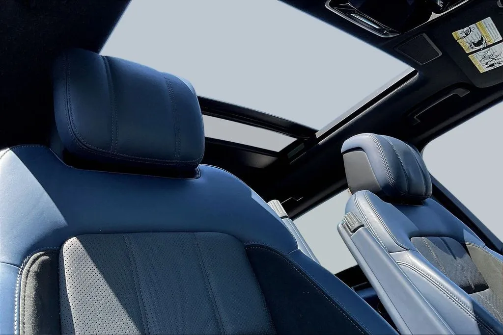 Land Rover Range Rover Sport photo 26