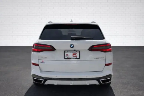 More photos of 2022 BMW X5 xDrive45e at Gravity Motor Cars, GA