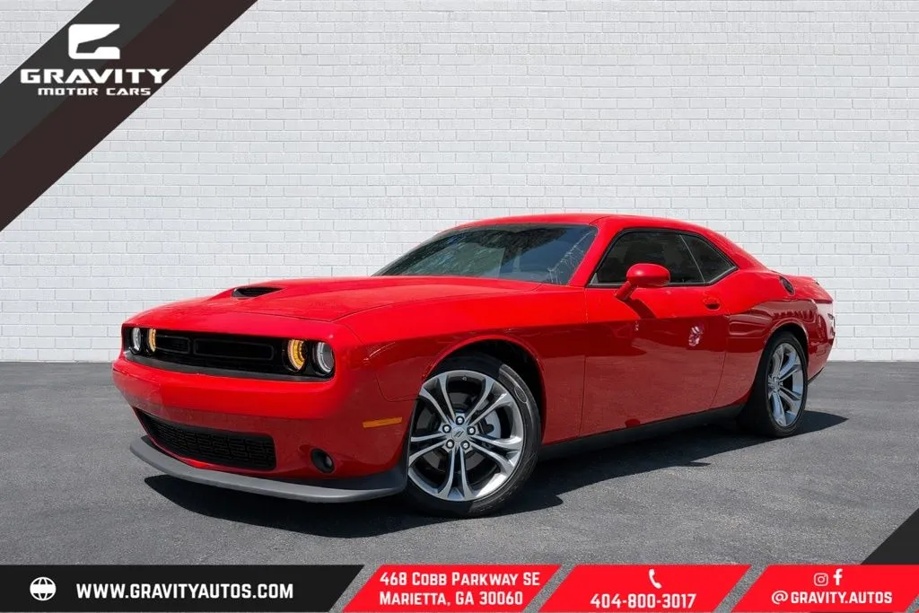 2022 Dodge Challenger R/T's photo