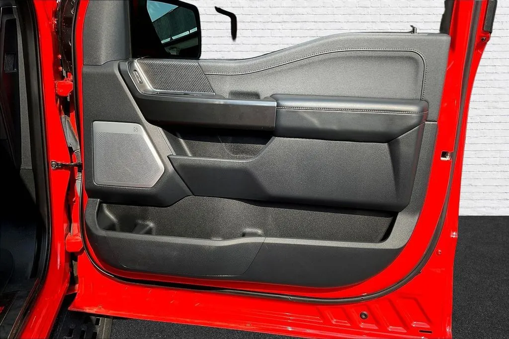 2023 Ford F-150 Raptor - Photo 27
