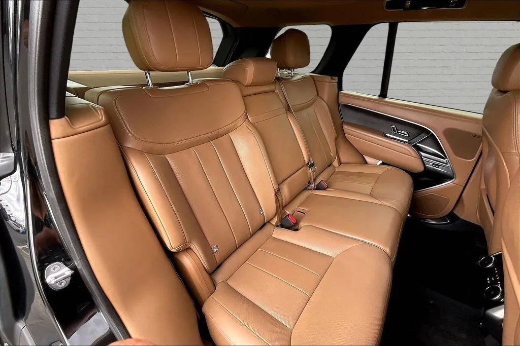 Land Rover Range Rover photo 23