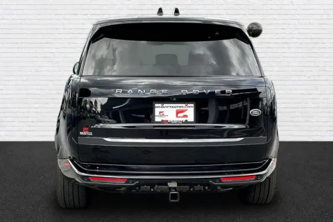 More photos of 2023 Land Rover Range Rover SE at Gravity Motor Cars, GA